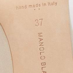 Pre Owned Manolo Blahnik Beige/Grey Satin Gotrian Crystal Embellished Pumps Size 37