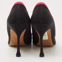 Pre Owned Manolo Blahnik Black/Pink Gotrian Crystal Embellished Pumps Size 39.5