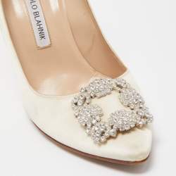 Pre Owned Manolo Blahnik Beige Satin Hangisi Crystal Embellished Pumps Size 40