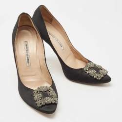 Pre Owned Manolo Blahnik Black Satin Hangisi Pumps Size 40