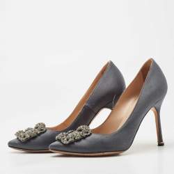 Pre Owned Manolo Blahnik Grey Satin Hangisi Pumps Size 36