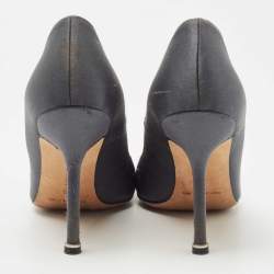 Pre Owned Manolo Blahnik Grey Satin Hangisi Pumps Size 36