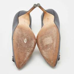 Pre Owned Manolo Blahnik Grey Satin Hangisi Pumps Size 36