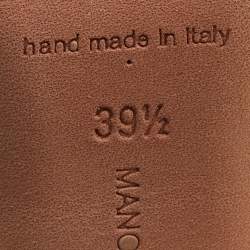 Pre Owned Manolo Blahink Silver Laser Cut Leather Pumps Size 39.5