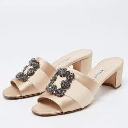 Pre Owned Manolo Blahnik Beige Satin Martamod Slide Sandals Size 41