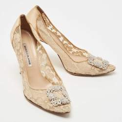 Pre Owned Manolo Blahnik Beige Lace and Satin Hangisi Pumps Size 40