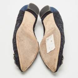 Pre Owned Manolo Blahnik Navy Blue Lace and Satin Hangisi Ballet Flats Size 37.5