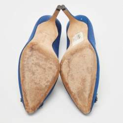 Pre Owned Manolo Blahnik Blue Satin Hangisi Crystal Embellished Pumps Size 38.5