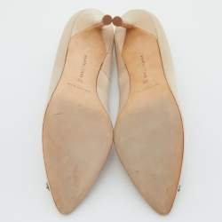 Manolo Blahnik Beige Satin Hangisi Pumps Size 39