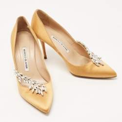 Pre Owned Manolo Blahnik Mustard Satin Nadira Pumps Size 37