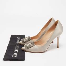 Pre Owned Manolo Blahnik Grey Satin Hangisi Crystal Embellished Pointed Toe Pumps Size 36