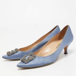 Pre Owned Manolo Blahnik Blue Satin Hangisi Pumps Size 42