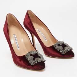 Pre Owned Manolo Blahnik Burgundy Velvet Hangisi Crystal Embellished Pointed Toe Pumps Size 36.5