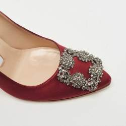 Pre Owned Manolo Blahnik Burgundy Satin Hangisi Pumps Size 36.5