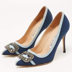 Pre Owned Manolo Blahnik Blue Fabric Gotrian Crystal Embellished Pointed Toe Pumps Size 36.5
