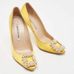 Manolo Blahnik Yellow Hangisi Crystal Embellished Pointed Toe Pumps Size 37