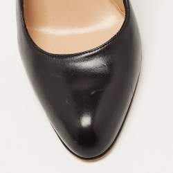 Pre Owned Manolo Blahnik Black Leather Round Toe Pumps Size 36