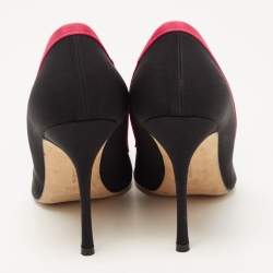 Pre Owned Manolo Blahnik Black/Pink Fabric Gotrian Pumps Size 36.5