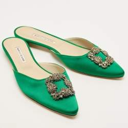 Pre Owned Manolo Blahnik Green Satin Hangisi Crystal Embellished Flat Mules Size 42