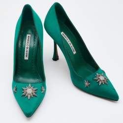 Pre Owned Manolo Blahnik Green Satin Embellished Pointed Toe Pumps Size 37.5