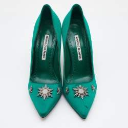 Pre Owned Manolo Blahnik Green Satin Embellished Pointed Toe Pumps Size 37.5