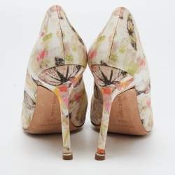 Manolo Blahnik Multicolor Butterfly Print Fabric Hangisi Pumps Size 39.5