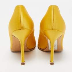 Pre Owned Manolo Blahnik Yellow Satin Hangisi Pumps Size 37.5