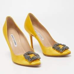 Pre Owned Manolo Blahnik Yellow Satin Hangisi Pumps Size 37.5