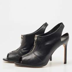 Pre Owned Manolo Blahnik Black Leather Vella Booties Size 37.5