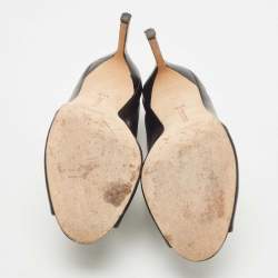 Pre Owned Manolo Blahnik Black Leather Vella Booties Size 37.5