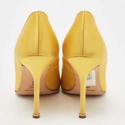 Pre Owned Manolo Blahnik Yellow Satin Hangisi Crystal Embellished Pointed Toe Pumps Size 39.5