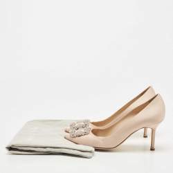 Pre Owned Manolo Blahnik Beige Satin Hangisi Pumps Size 38