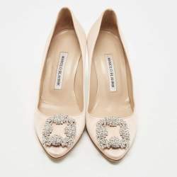 Pre Owned Manolo Blahnik Beige Satin Hangisi Pumps Size 38
