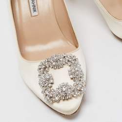 Pre Owned Manolo Blahnik White Satin Hangisi Pumps Size 37.5