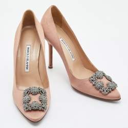 Pre Owned Manolo Blahnik Old Rose Satin Hangisi Pumps Size 38