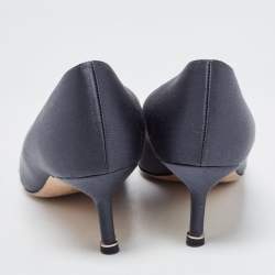 Pre Owned Manolo Blahnik Navy Blue Satin Hangisi Pumps Size 37