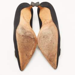 Pre Owned Manolo Blahnik Black Fabric Crystal Embellished Buckle Pumps Size 38.5