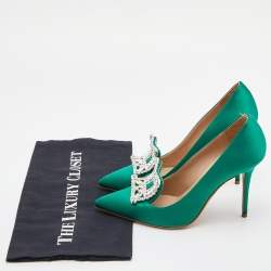  Manolo Blahnik Green Satin Borlak Crystal Embellished Pointed Toe Pumps Size 36