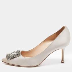 Pre Owned Manolo Blahnik Grey Satin Hangisi Pumps Size 38