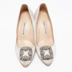 Pre Owned Manolo Blahnik Grey Satin Hangisi Pumps Size 38