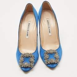 Manolo Blahnik Blue Satin Hangisi Pumps Size 37