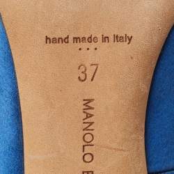 Manolo Blahnik Blue Satin Hangisi Pumps Size 37