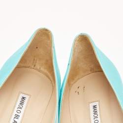 Pre Owned Manolo Blahnik Blue Satin Crystal Embellished Pumps Size 39