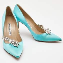 Pre Owned Manolo Blahnik Blue Satin Crystal Embellished Pumps Size 39
