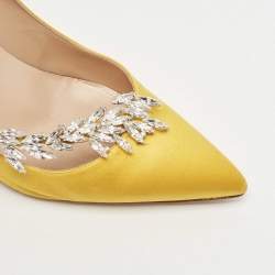 Pre Owned Manolo Blahnik Yellow Satin Crystals Embellished Nadira Pumps Size 40