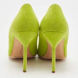 Pre Owned Manolo Blahnik Neon Green Suede BB Pumps Size 38.5