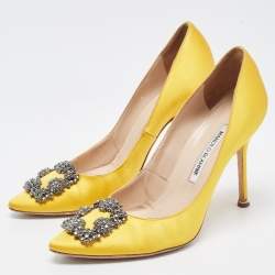 Manolo Blahnik Yellow Satin Hangisi Pumps Size 38.5