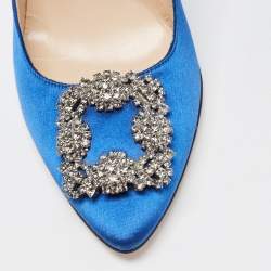 Pre Owned Manolo Blahnik Blue Satin Hangisi Crystal Embellished Pointed Toe Pumps Size 39.5