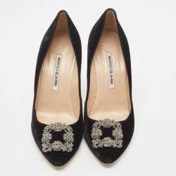 Manolo Blahnik Black Velvet  Hangisi Pumps Size 40