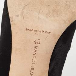 Manolo Blahnik Black Velvet  Hangisi Pumps Size 40